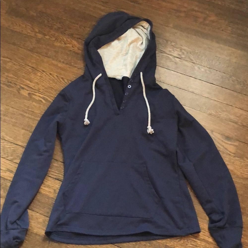Navy blue sweatshirt/shirt